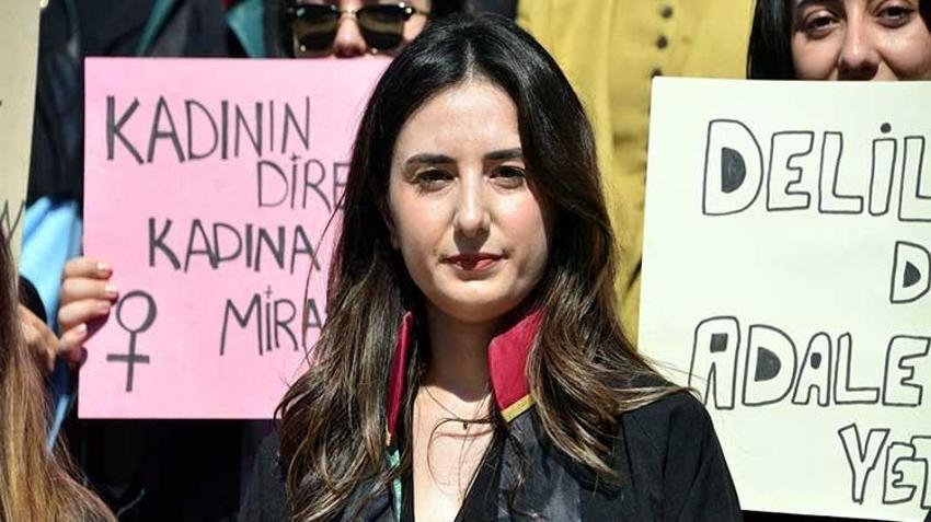 Kahramanmaraş'ta adliyenin önünde eşini bıçaklayan koca tutuklandı, avukatlar saldırıyı kınadı