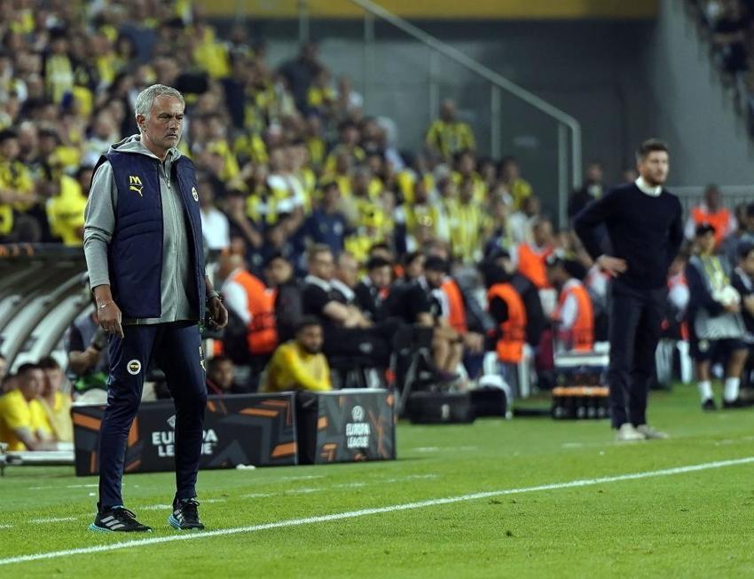 Fenerbahçelileri çılgına çevirecek En-Nesyri kararı! Mourinho inadından vazgeçmiyor