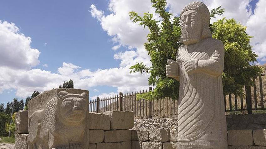 Malatya'daki Arslantepe Höyüğü 92 yıldır keşfedilmeye devam ediyor