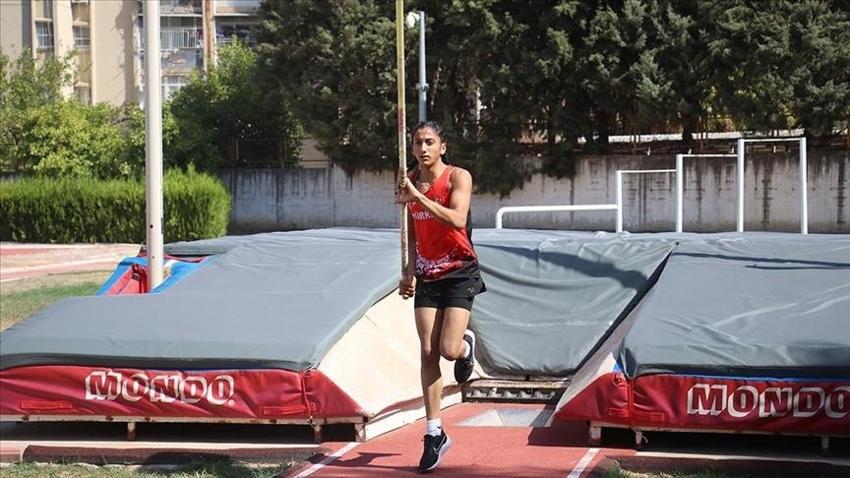 Adanalı Rahime Türkiye şampiyonu oldu! Tek bir amacı var