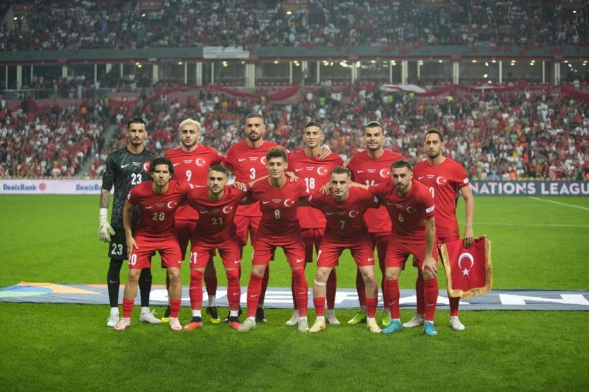 Kenan Yıldız, Kerem Aktürkoğlu ve Barış Alper Yılmaz'a sert sözler: Yerlerde sürünen performans