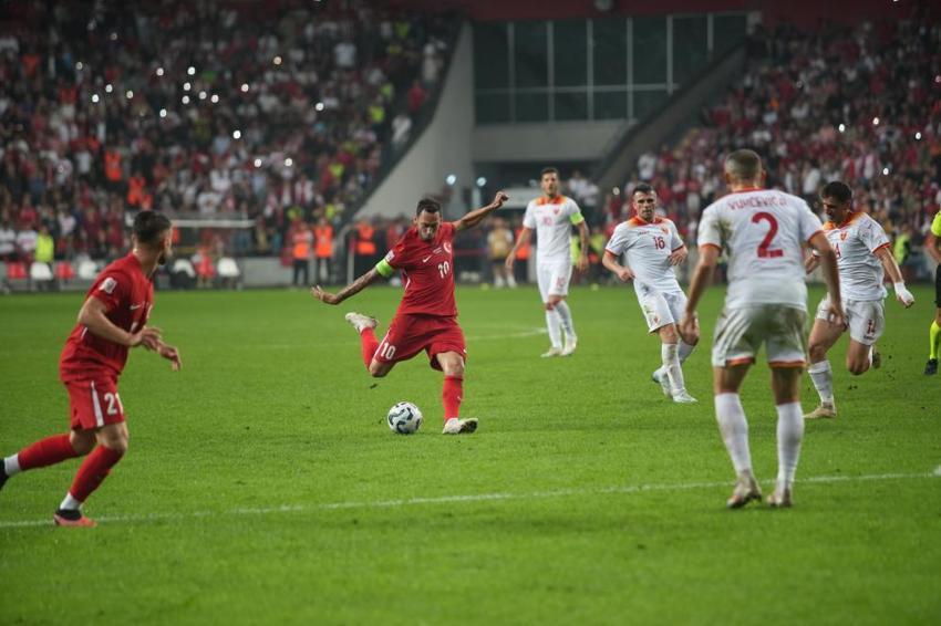 Kenan Yıldız, Kerem Aktürkoğlu ve Barış Alper Yılmaz'a sert sözler: Yerlerde sürünen performans