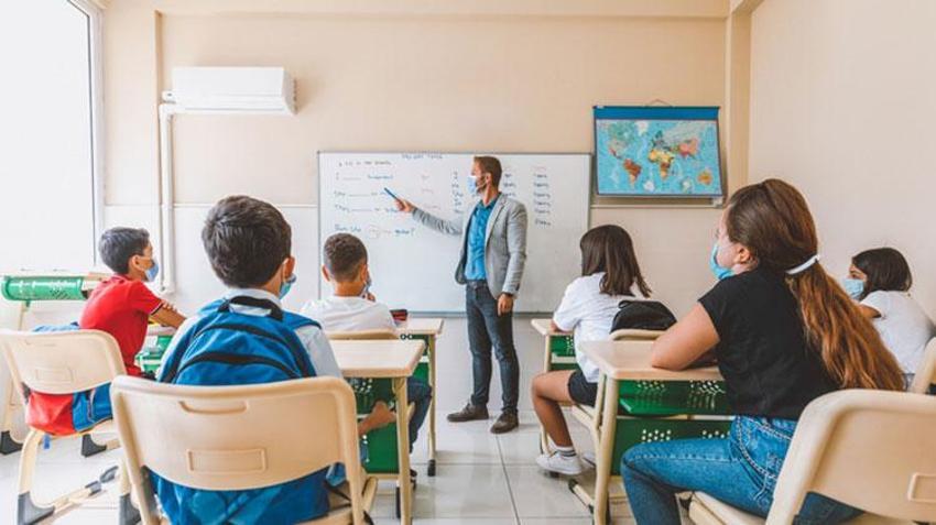 Öğrenciler artık öğretmenlik tercih etmiyor: 2 öğrenciye 17 hoca var