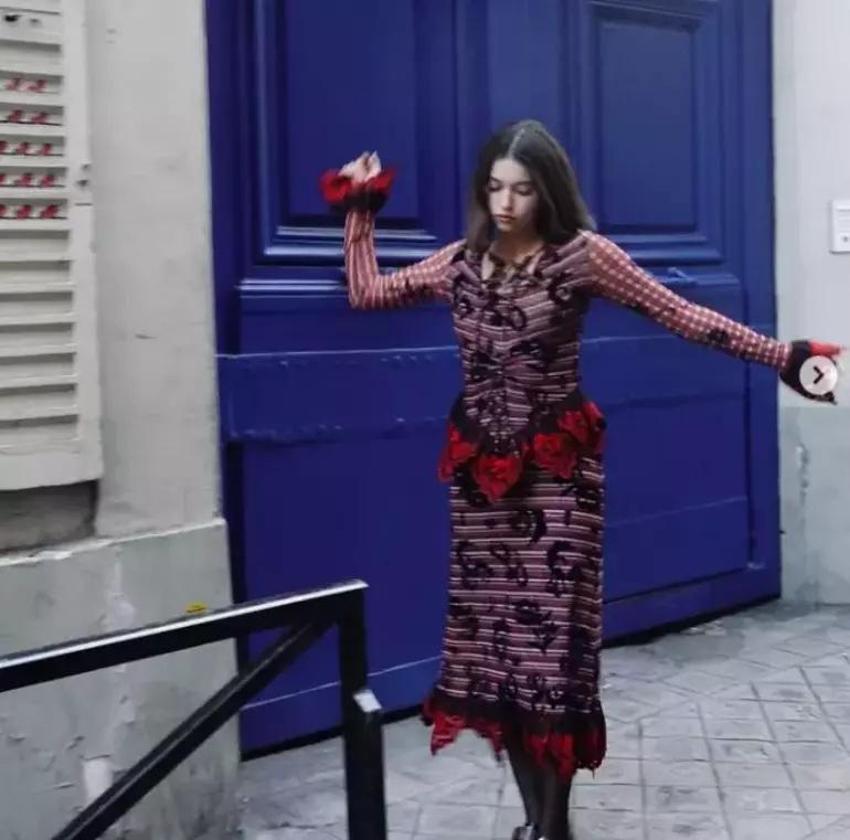 Afra Saraçoğlu hayatımın elbisesi dedi, fiyatı ortaya çıktı!