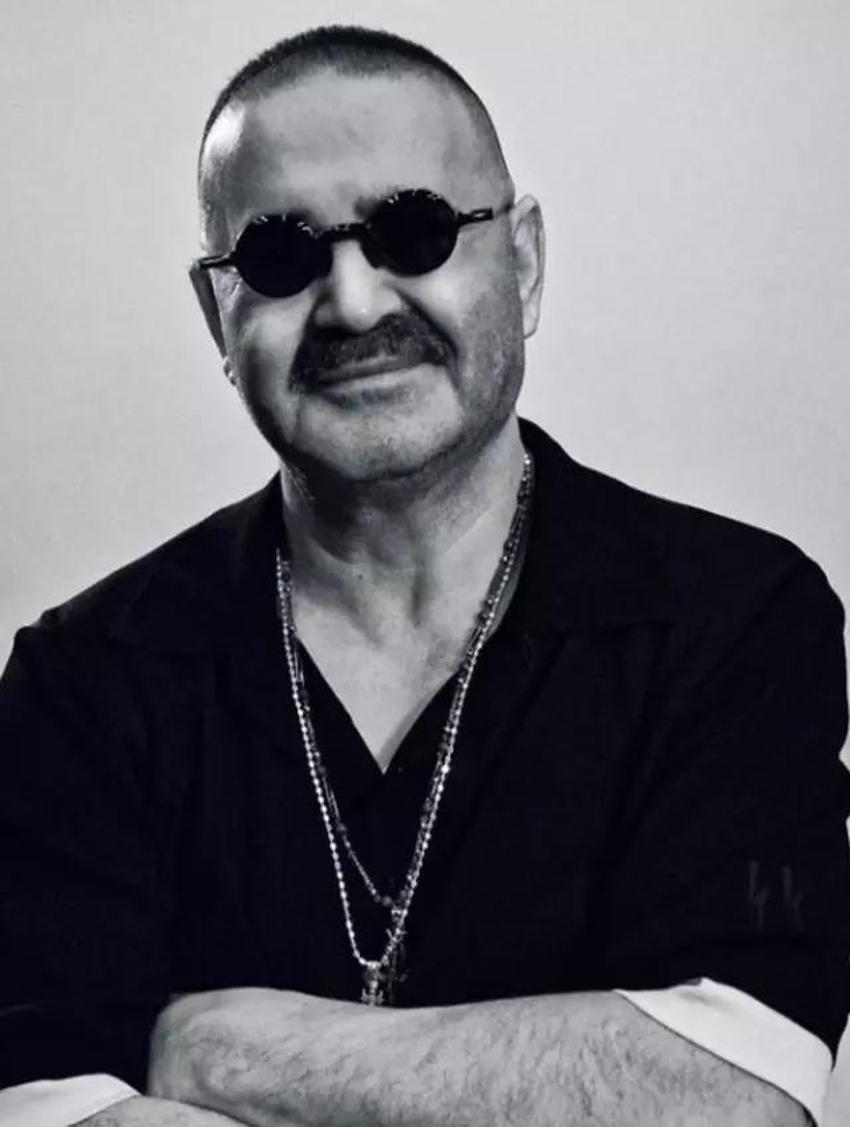 Şafak Sezer'in son hali gündem oldu! 'Yağlarını aldırdı 8 kilo verdi'