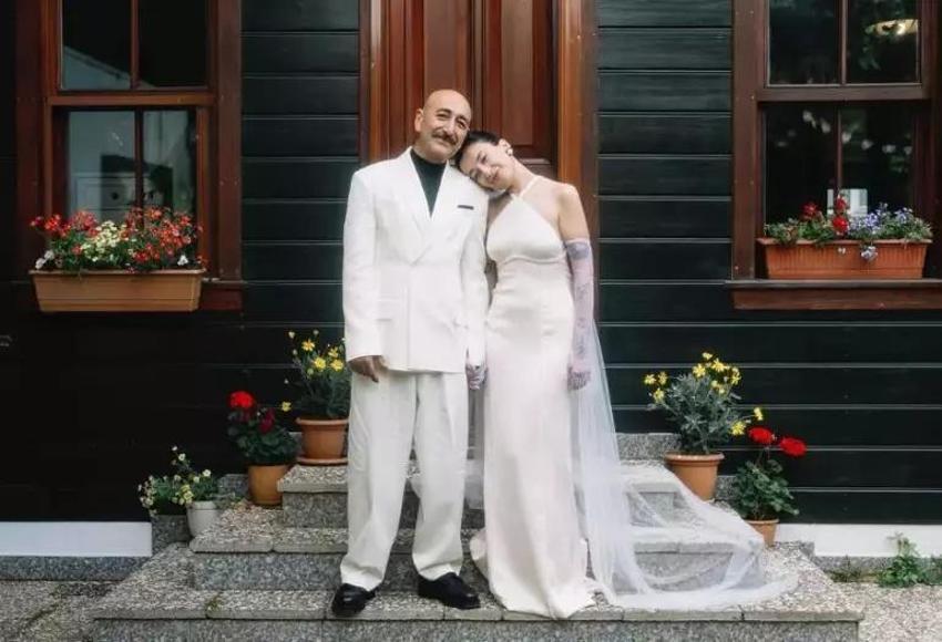 Melike Şahin evliliğiyle ilgili ilk kez konuştu! Konsere sürpriz misafir