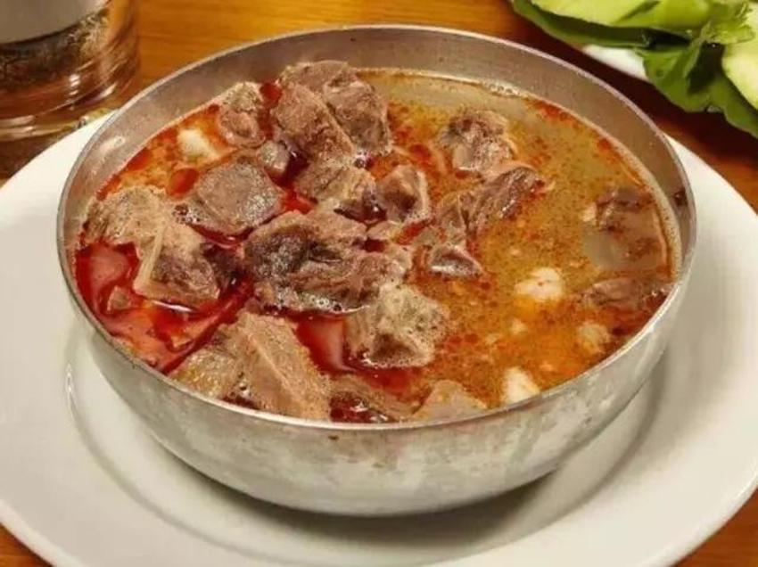 Canan Karatay 'Kalbi durduruyor' diyerek uyardı! İşte Karatay'ın tavsiye ettiği kolajen sağlayan karışım