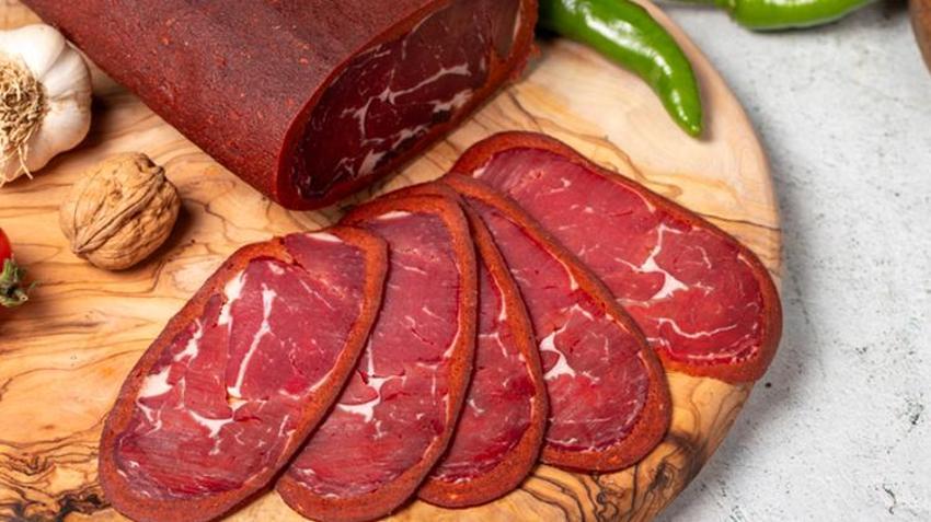 Adana’da gıda skandalı! Ucuz etin bedeli yüksek olabilir: Tek tırnaklı hayvan eti tüketmenin ölümcül riskleri var