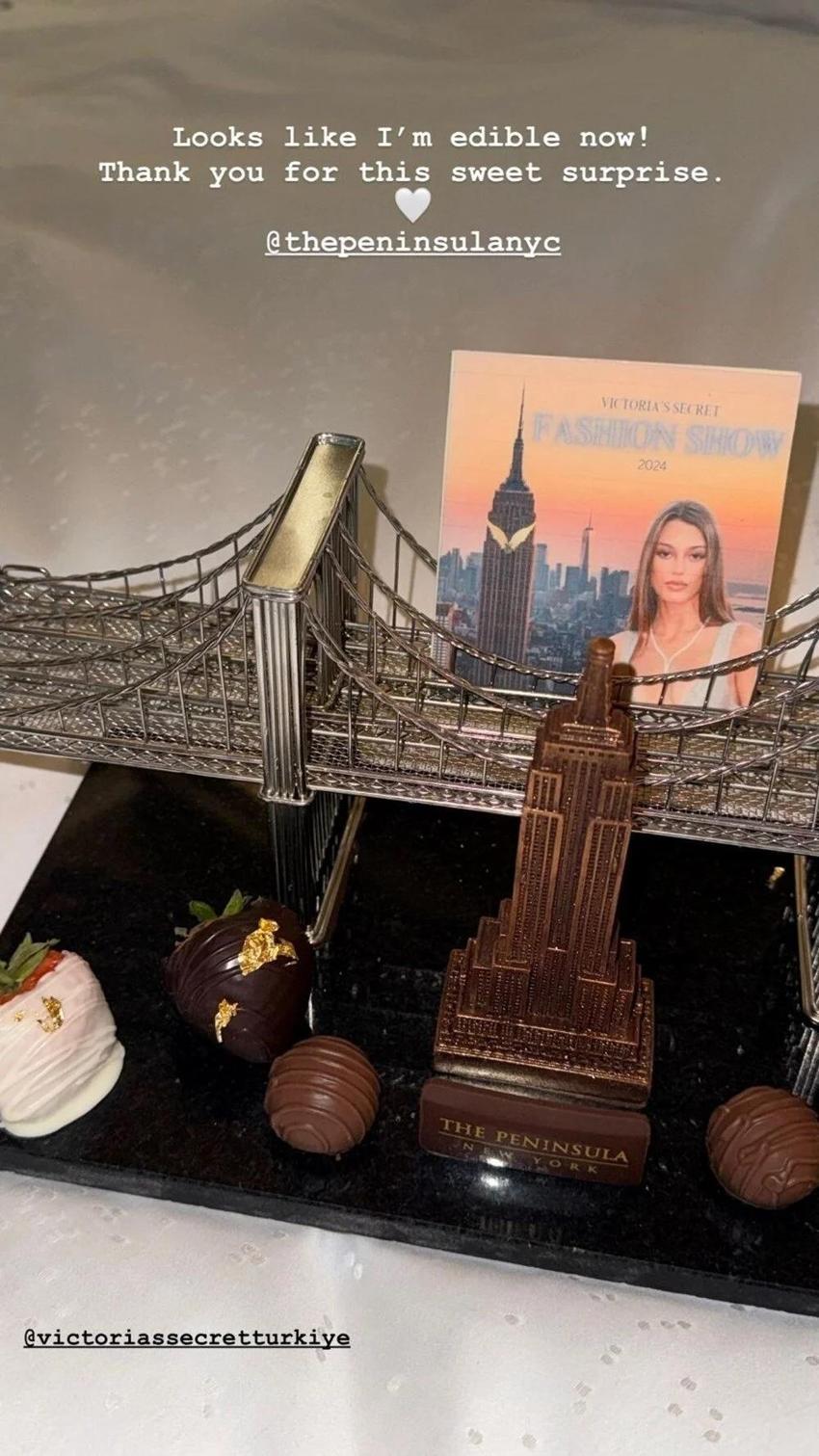 Dilan Çiçek Deniz'in Victoria's Secret Fashion Show heyecanı