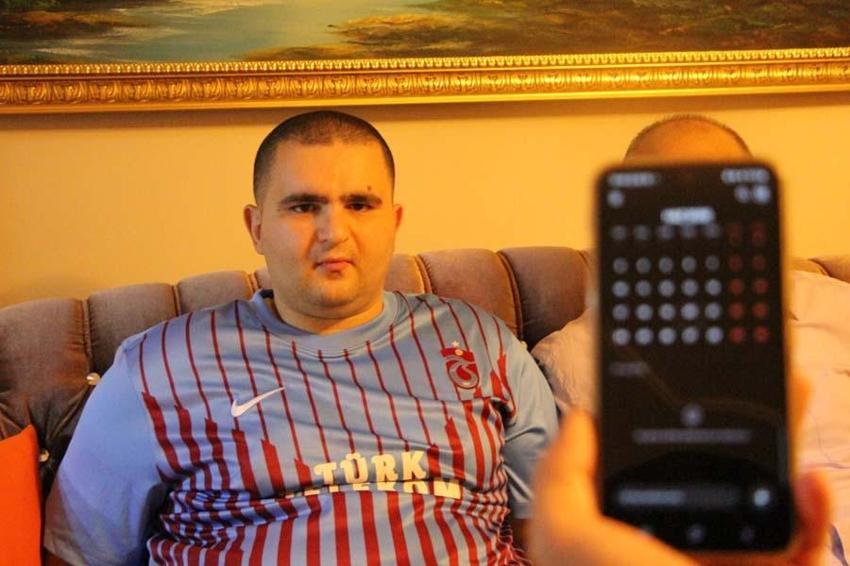 Trabzon'da özel birey Yavuz Selim Yılmaz sıra dışı yeteneğiyle herkesi şaşırtıyor