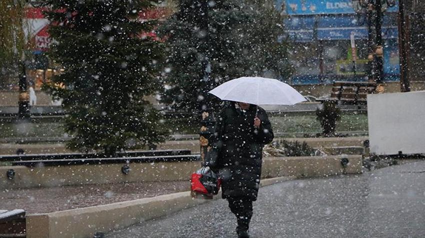 Hava sıcaklıkları 12 derece birden düşecek! Lapa lapa kar yağışı bugün başlıyor