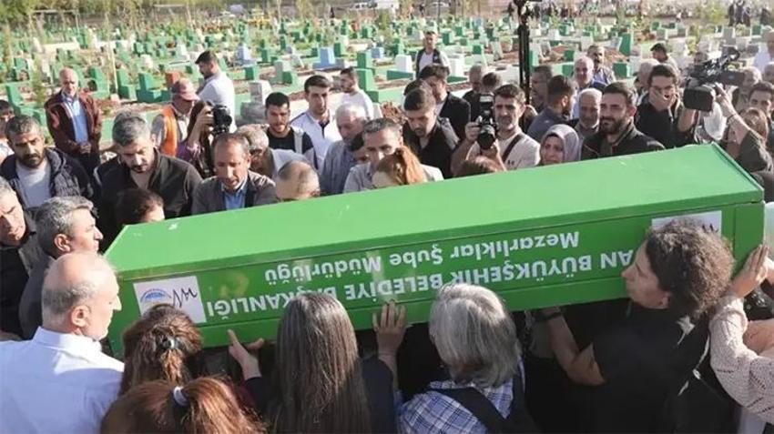 18 gün sonra gelen acı haber: Rojin Kabaiş'e acı veda! 