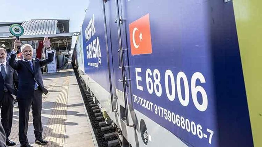 Türkiye'nin ilk uluslararası yük treni seferlerine başladı! Seyahatini 4 günde tamamlayacak