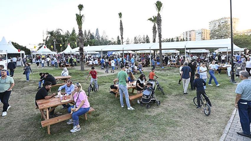 Adana'da lezzet festivaline yoğun ilgi: Rekor kırıldı, 3 milyar TL'lik katma değer