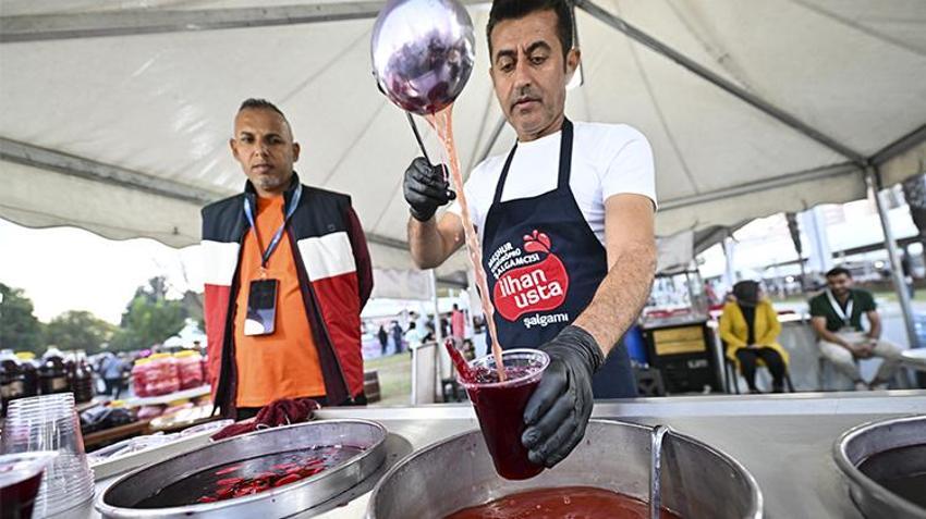 Adana'da lezzet festivaline yoğun ilgi: Rekor kırıldı, 3 milyar TL'lik katma değer