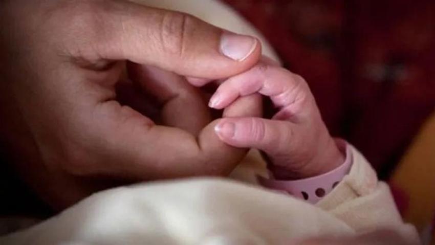 Yenidoğan çetesi hayatlarını altüst etti! Kan donduran diyaloglar ortaya çıktı, bebeklerin ölüsünü bile satmışlar