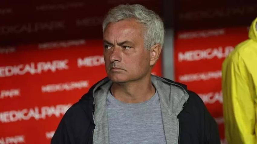 Sergen Yalçın, Jose Mourinho'ya canlı yayında patlayarak ilginç bir iddiada bulundu!