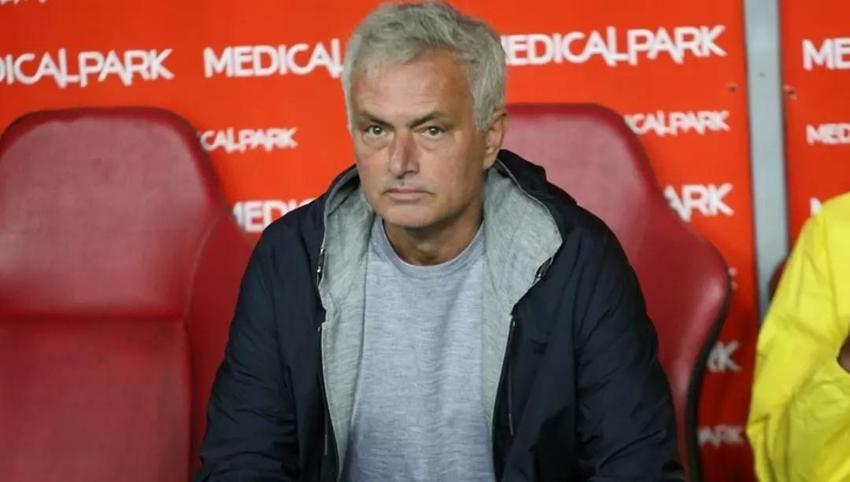 Sergen Yalçın, Jose Mourinho'ya canlı yayında patlayarak ilginç bir iddiada bulundu!