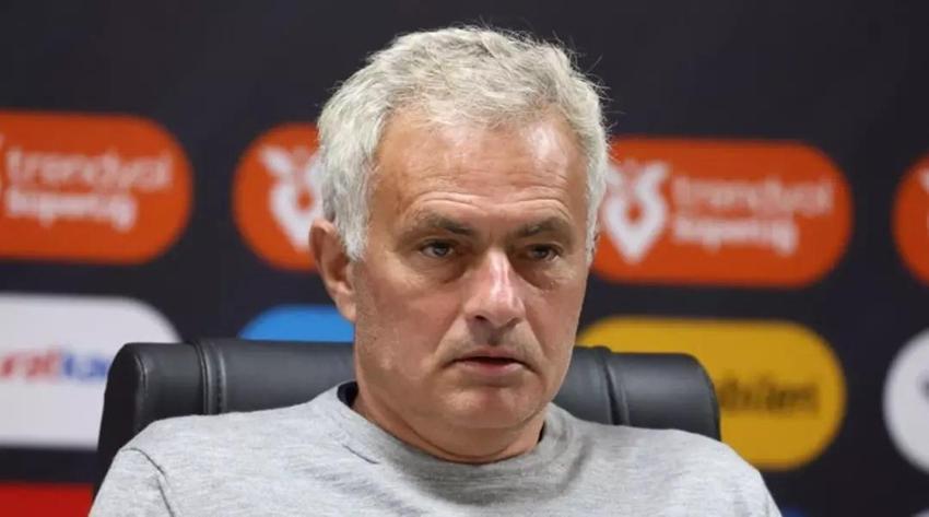Sergen Yalçın, Jose Mourinho'ya canlı yayında patlayarak ilginç bir iddiada bulundu!
