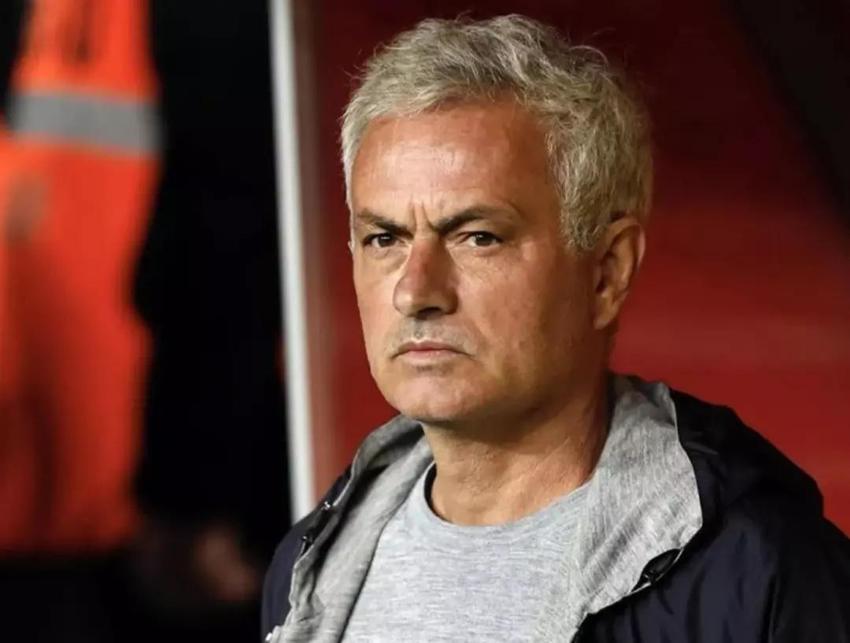 Sergen Yalçın, Jose Mourinho'ya canlı yayında patlayarak ilginç bir iddiada bulundu!