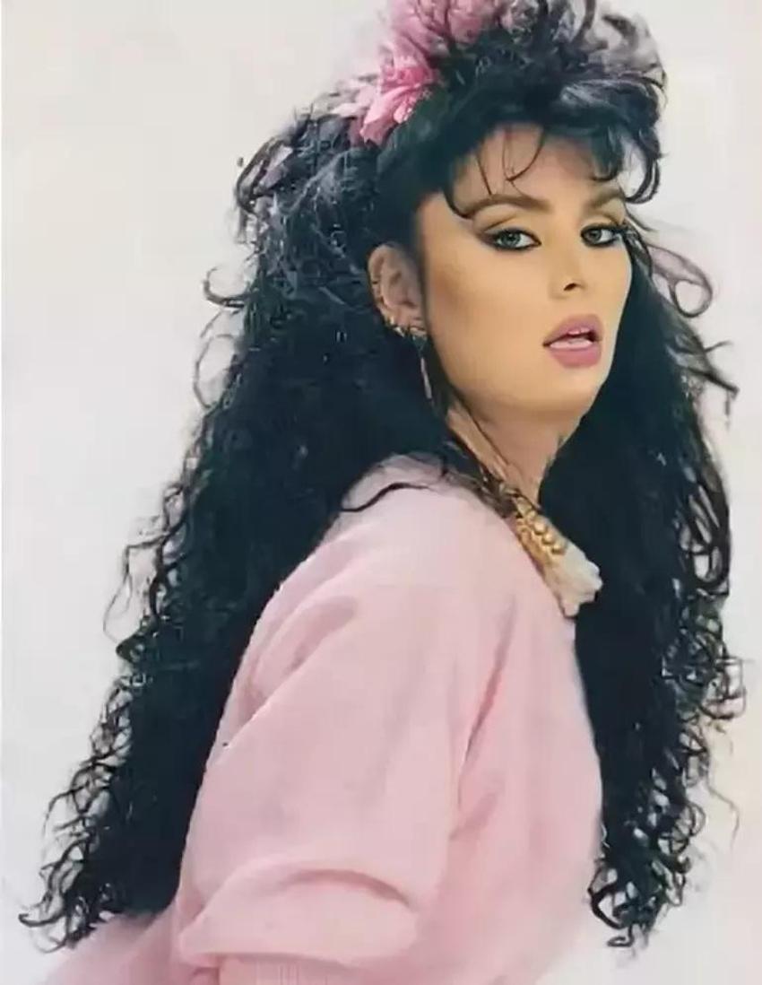 Yeşilçam'ın yıldız ismi Serpil Çakmaklı uzaklara gitti! Evinin manzarasına bakın!