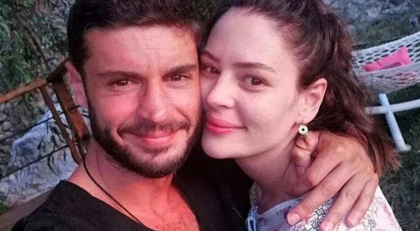 Berk Oktay ve kızının kalpleri ısıtan pozu!