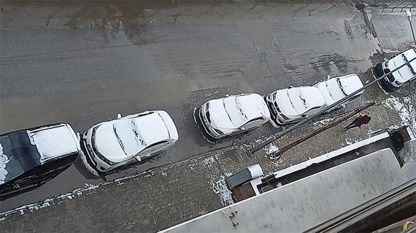 Lapa lapa kar yağışı başladı, her yer beyaza büründü! Onlarca il için yeni uyarı geldi 