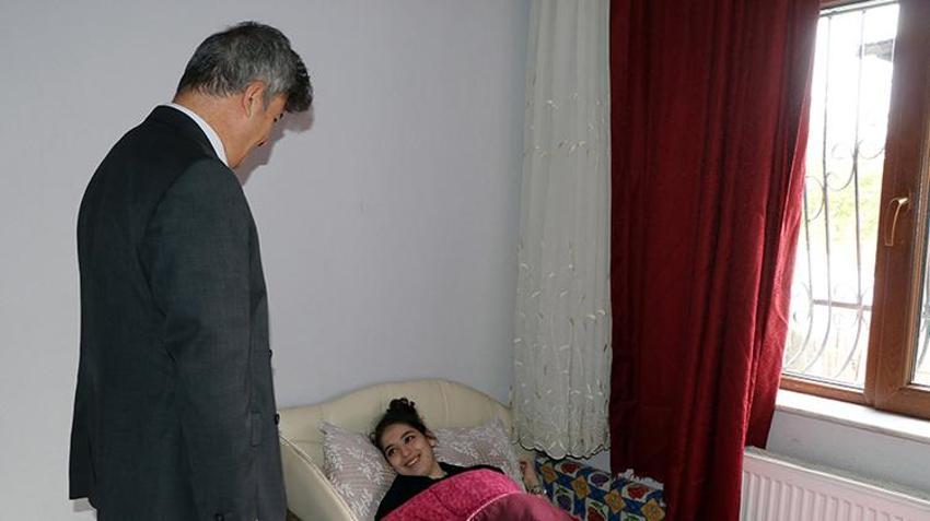 Van'da arkadaşları ve öğretmenleri Gülperi'ye umut oldu!