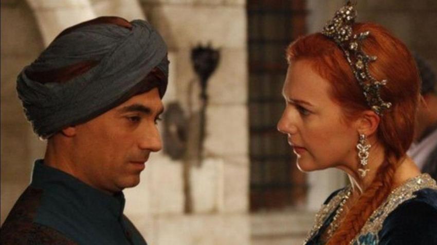 Muhteşem Yüzyıl'ın Hürrem'i ve Sümbül'ü yıllar sonra bir araya geldi!