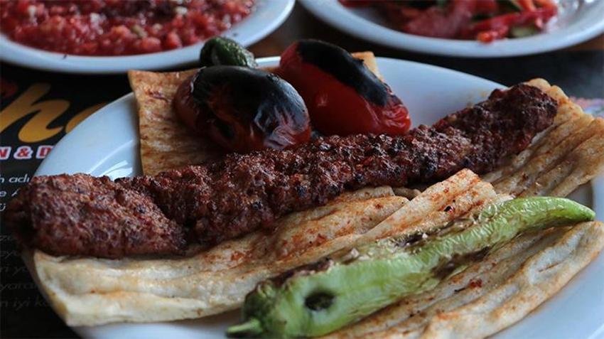 Hemşireliği bıraktı Türkiye ve dünyada bir ilke imza attı! Yeni eğitim başvuruları başladı