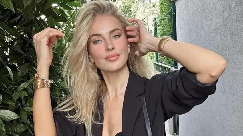 Burcu Esmersoy galerisi! 'Evimde boş duvar kalmadı'