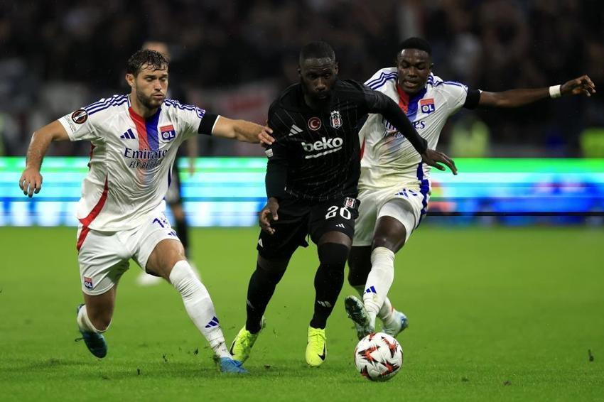 Beşiktaş, Avrupa'da ilk puanlarını aldı