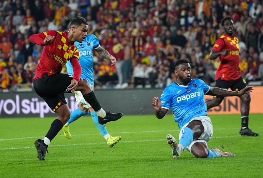 Trabzonspor karıştı: Yenilgi sonrası soyunma odasında tartışma çıktı!