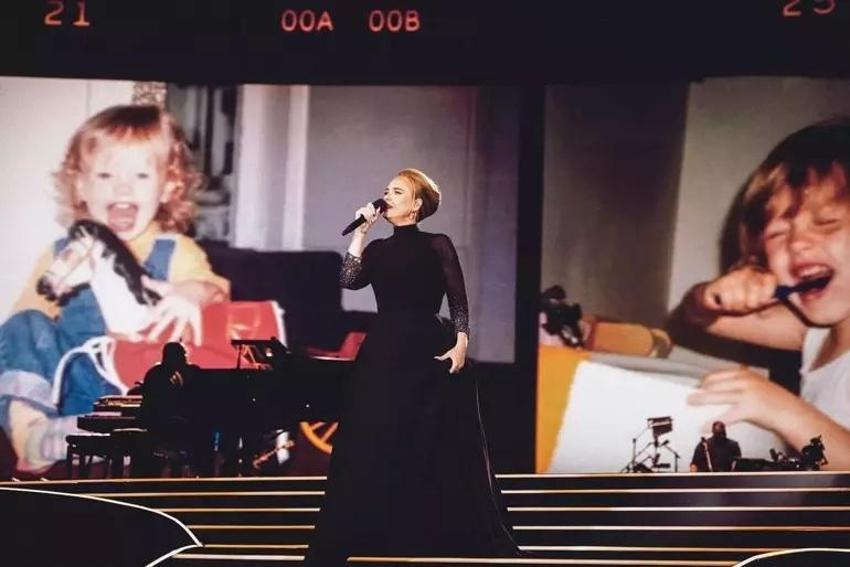 Adele hastalığını açıkladı! 'Kısmen sağır kaldım'