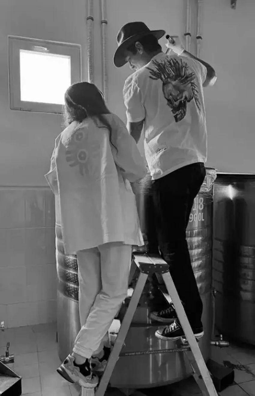 Başak Dizer'den Kıvanç Tatlıtuğ'a romantik kutlama!
