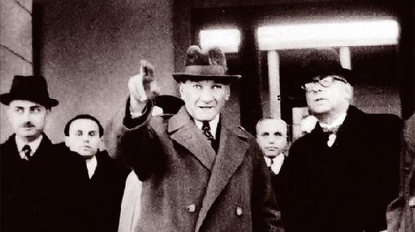 Cumhuriyetimizin 101. yaşı kutlu olsun! 'Türkiye Cumhuriyeti mesut, muvaffak ve muzaffer olacaktır'