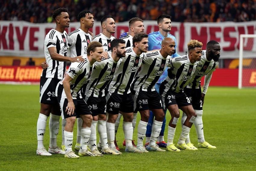 Galatasaray - Beşiktaş derbisinde kırmızı kartı ve penaltıyı vermedi! Arda Kardeşler fark etmedi bile