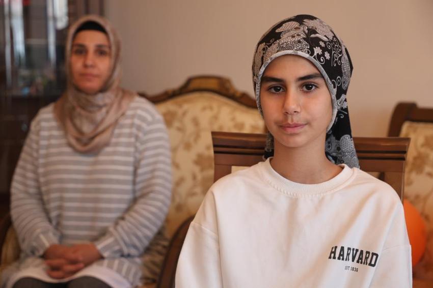 14 yaşındaki Fatma Zehra lösemiyi yendi bir günde 3 bayramı birden yaşadı