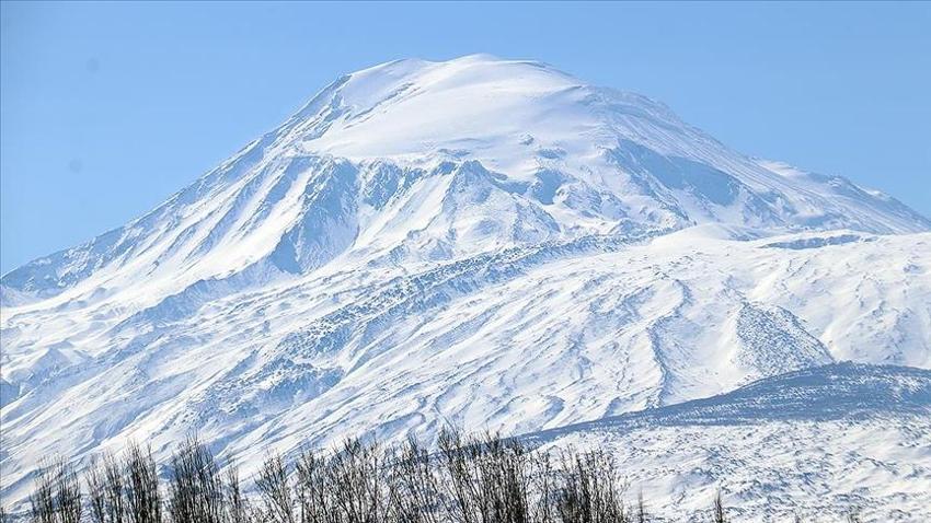 Nuh'un Gemisi'nin yeri belli oldu! Bilim insanları 3 bin yıllık haritanın sırrını çözdü