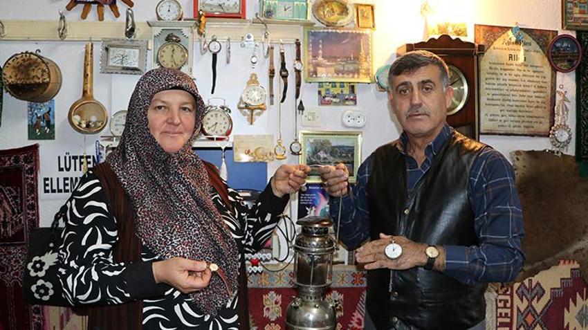 Niğde'de antika tutkunu karı koca 35 şehir şehir gezerek eski eşyaları topladı