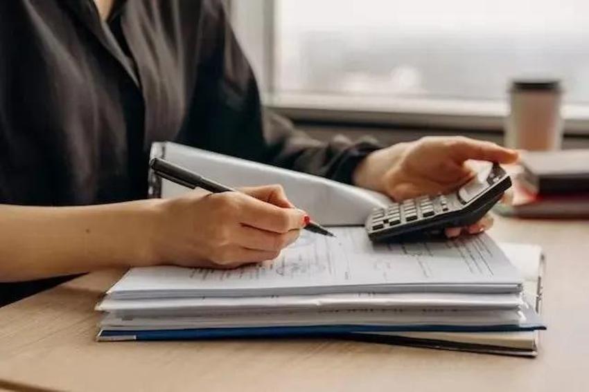Resmi olarak gündemde: Emeklilik yaşında değişiklik sinyali