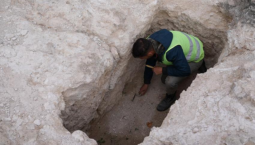 Karabük'te 2'nci yüzyıla ait sikke ile 5'inci yüzyıla ait fibula bulundu