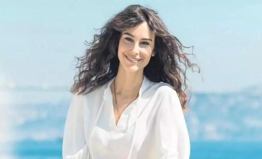 Arzum Onan yeni yaşını kutladı! Cadılar Bayramı'na göndermede bulundu