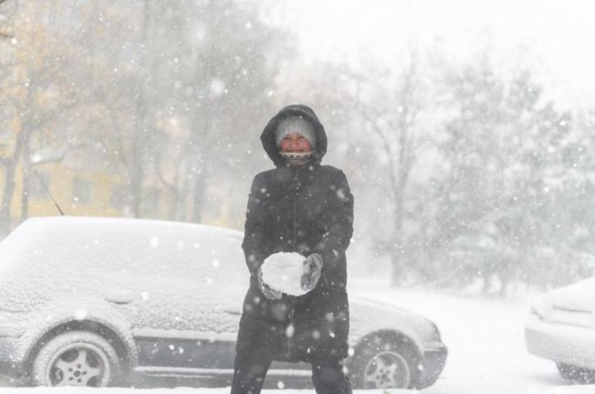 Meteoroloji'den son dakika hava durumu raporu: Soğuk hava dalgası tüm yurdu etkisi altına alacak! 5 derece birden düşecek