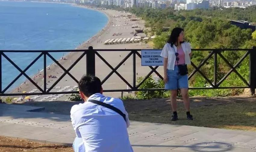 Antalya'da yaz Kasım ayında da devam ediyor! Deniz ve hava sıcaklığı eşitlendi