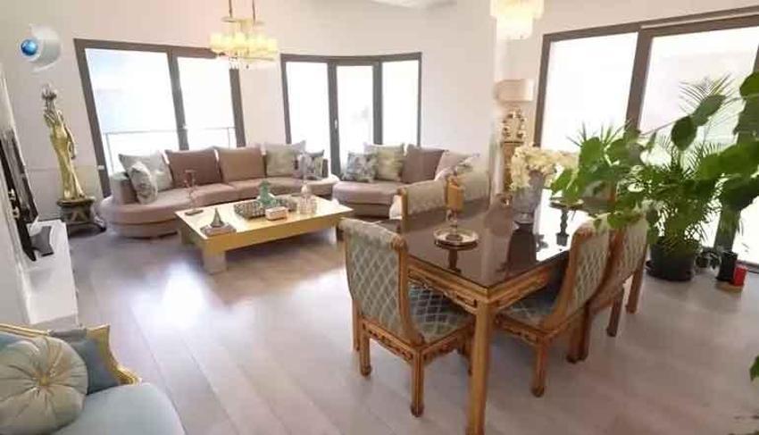 Ünlü oyuncu Ümit Oğuz, evinin kapılarını Evim Şahane'ye açtı! 