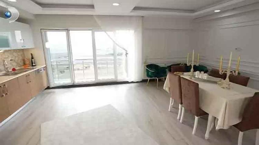 Ünlü oyuncu Ümit Oğuz, evinin kapılarını Evim Şahane'ye açtı! 