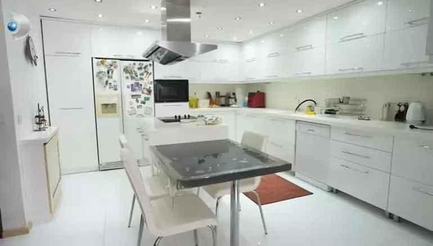 Ünlü oyuncu Ümit Oğuz, evinin kapılarını Evim Şahane'ye açtı! 