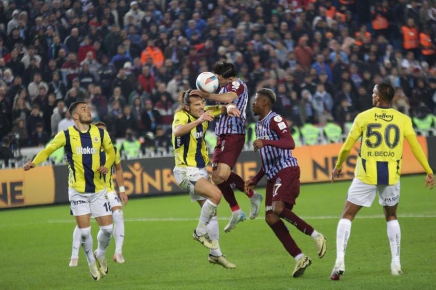 Trabzonspor maçı sonrası patladı: Mourinho terbiyesiz biri, torunu yaşındaki futbolcuya küfür etti