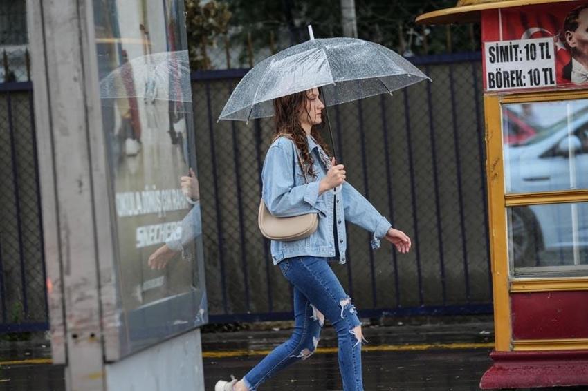 Kar yağışları, karla karışık yağmur ve sağanak yağışlar yurdu etkisi altına alacak! Meteoroloji son raporu açıklayarak uyardı